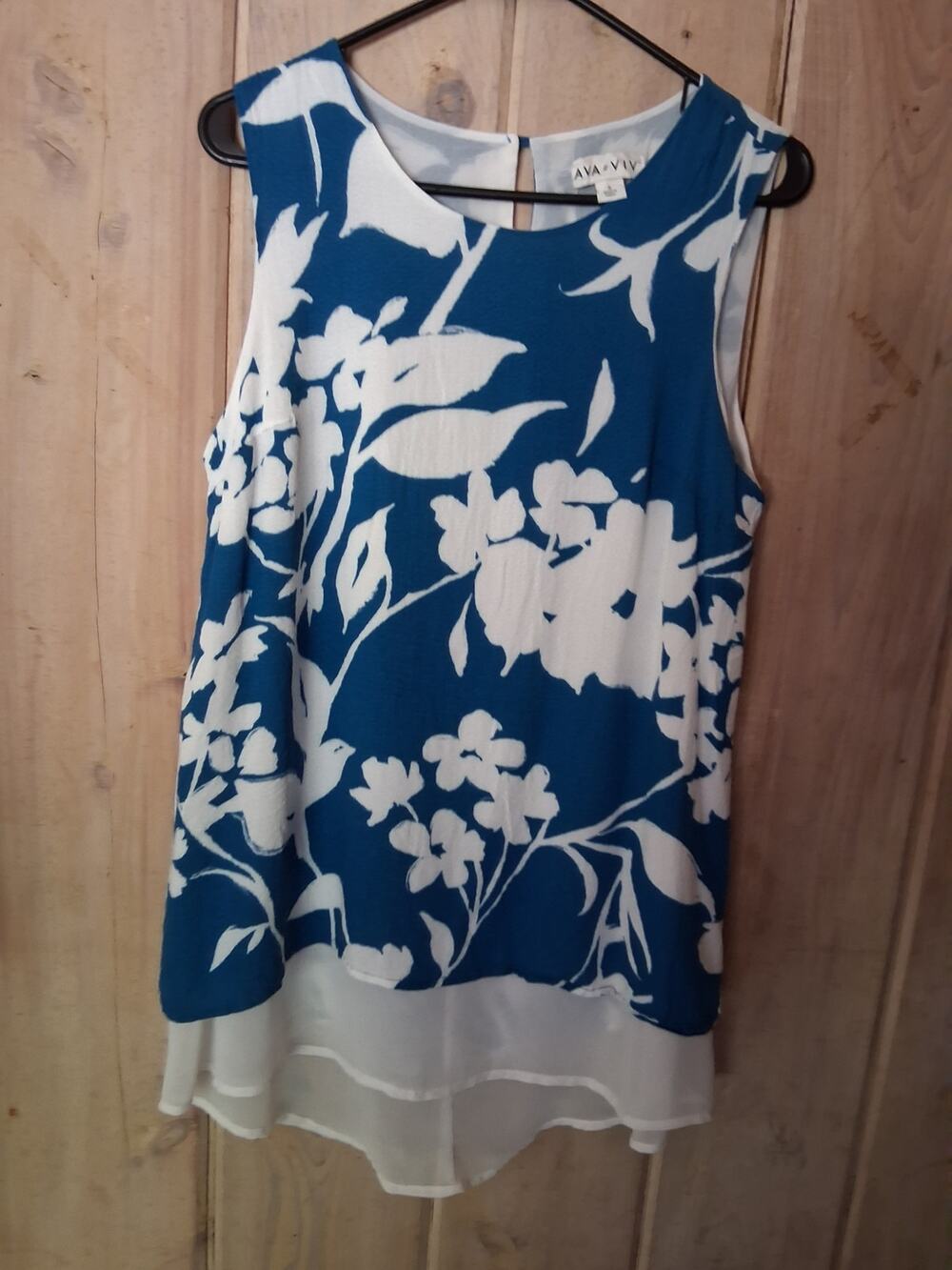 AVA & VIV WOMEN'S BLUE FLORAL SLEEVELESS  SUMMER TOP  SIZE X (14) PLUS